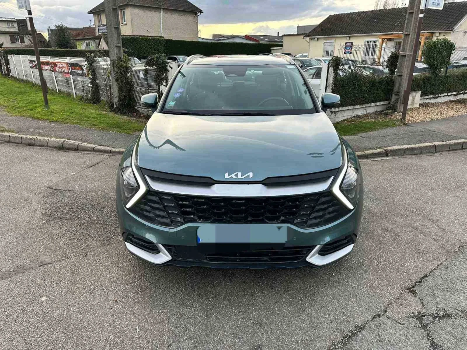 Kia Sportage 1. 6 T-GDI PHEV PLUG IN HYBRID 4WD 265 - изображение 2