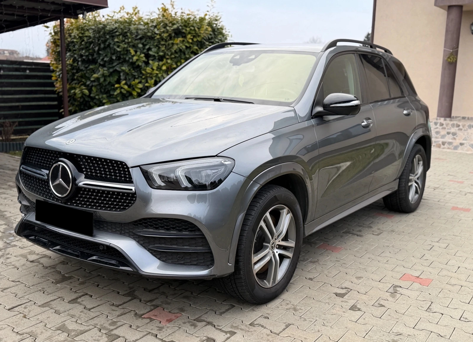 Mercedes-Benz GLE 450 AMG 4Matic - изображение 2