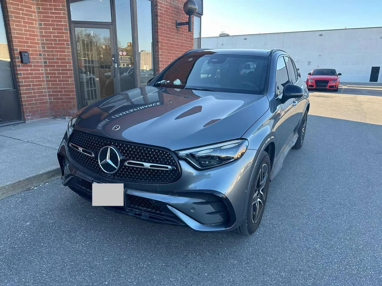 Mercedes-Benz GLC 300 ПАНОРАМА/HEAD-UP DISPLAY/360 КАМЕРИ