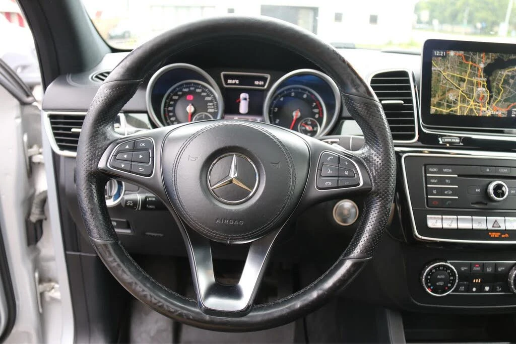 Mercedes-Benz GLS 500 AMG PK* 7PASS* DIS* МАСАЖ* ОБДУХ* 360* HARMAN* FUL, снимка 7 - Автомобили и джипове - 55561566