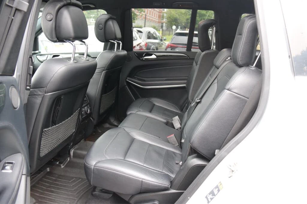 Mercedes-Benz GLS 500 AMG PK* 7PASS* DIS* МАСАЖ* ОБДУХ* 360* HARMAN* FUL, снимка 14 - Автомобили и джипове - 55561566