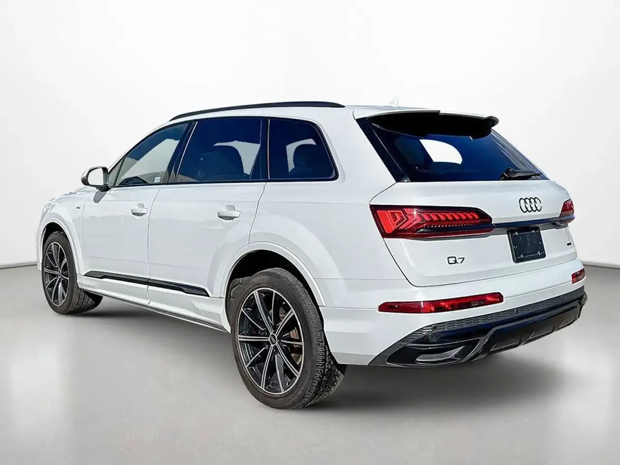 Audi Q7, снимка 3 - Автомобили и джипове - 56181007