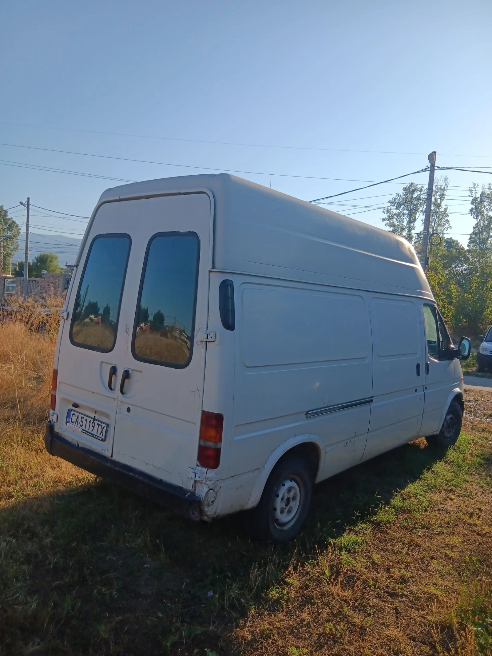 Ford Transit 2, 5 D - изображение 5