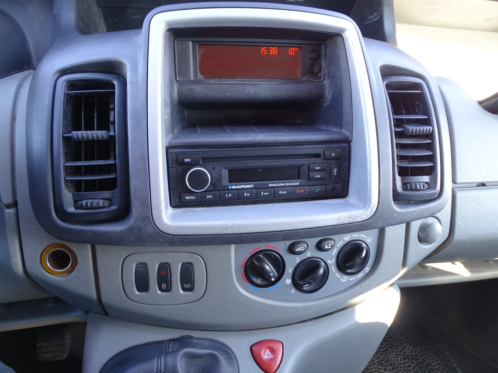 Renault Trafic 9 ����� � * * * ��������* * *  | Mobile.bg � ����������� 15