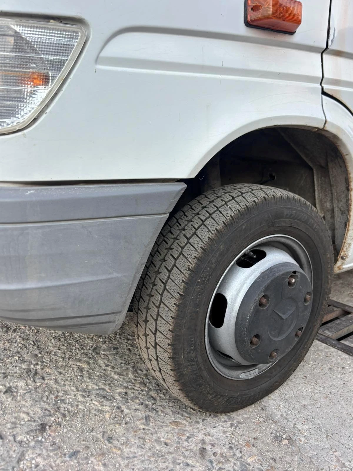Mercedes-Benz 412, снимка 13 - Бусове и автобуси - 55390717