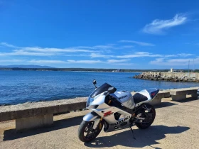 Обява за продажба на Suzuki Gsxr 1000 ~5 500 лв. - изображение 1 | Auto.bg Обява за продажба на Suzuki Gsxr 1000 ~5 500 лв. - изображение 1