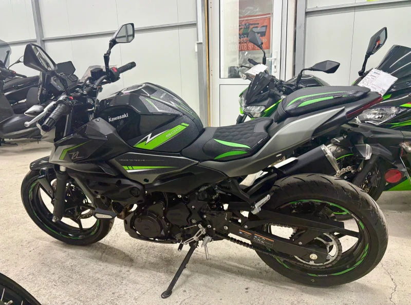 Kawasaki Z 500SE ABS 2025г!!! 912км!, снимка 5 - Мотоциклети и мототехника - 51055639
