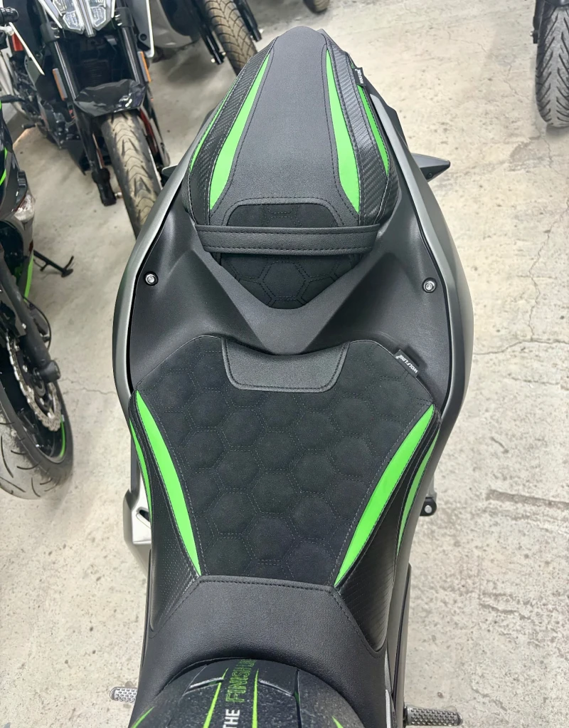 Kawasaki Z 500SE ABS 2025г!!! 912км!, снимка 9 - Мотоциклети и мототехника - 51055639