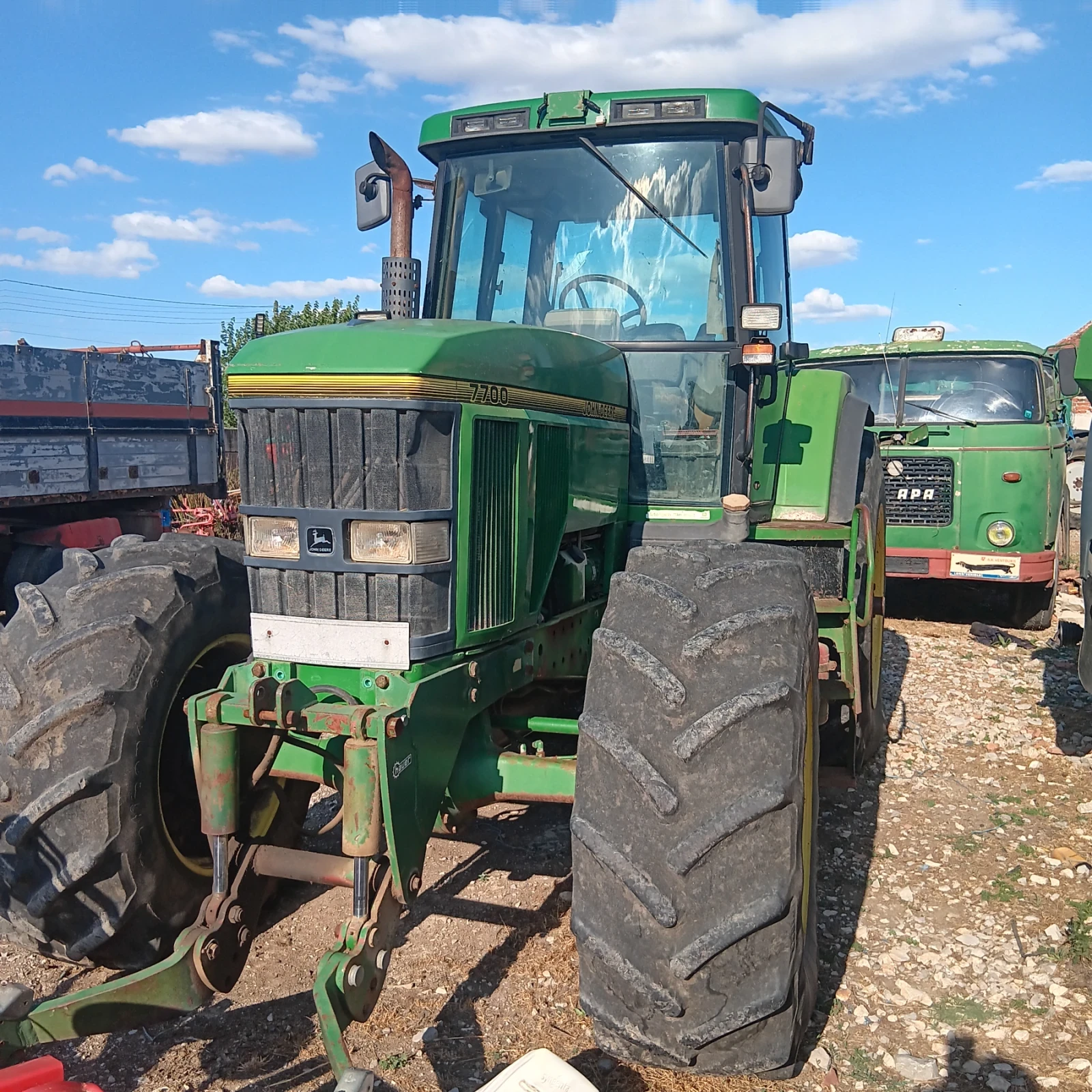Трактор John Deere 7700, снимка 1