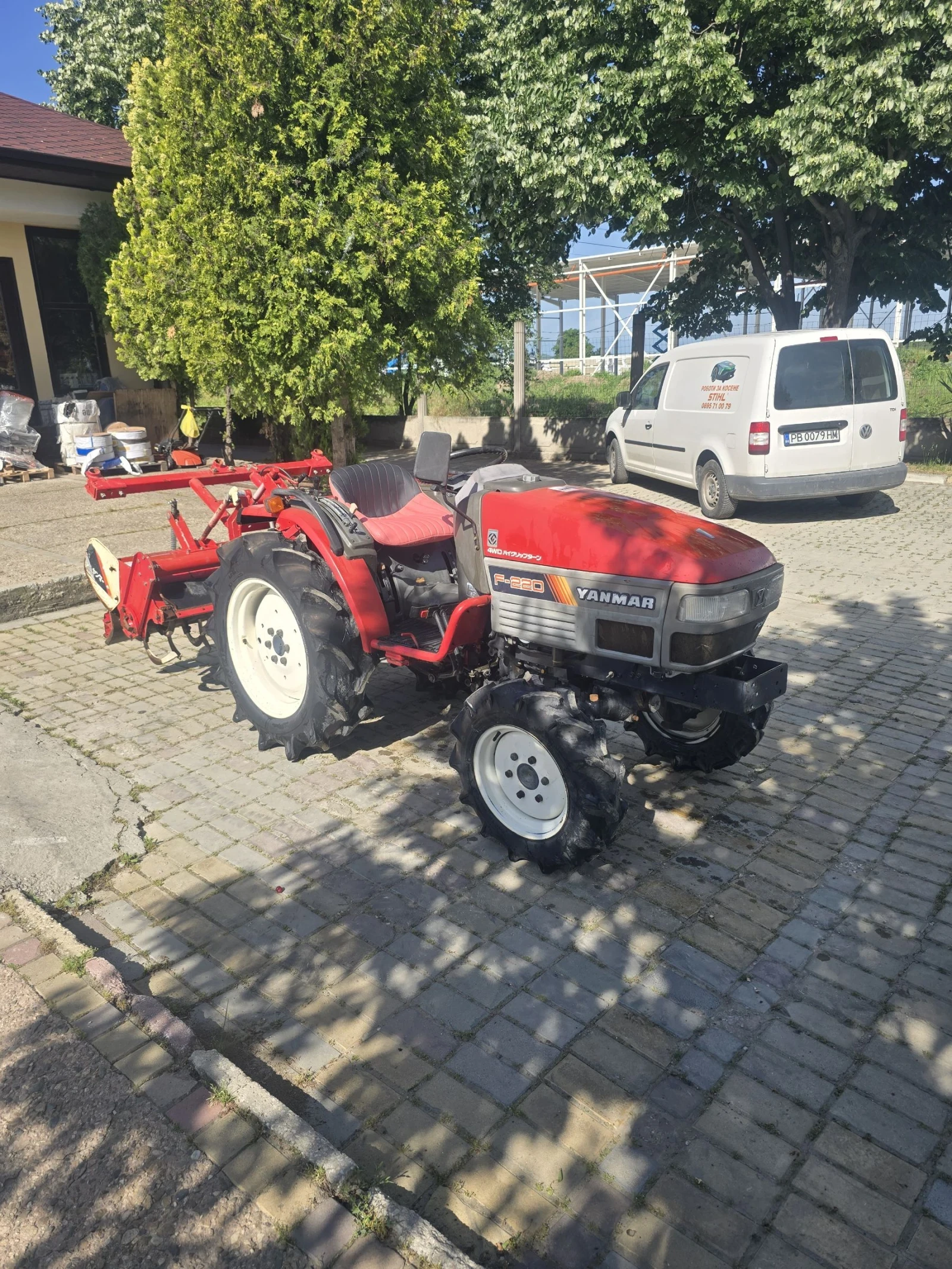 Трактор Yanmar F 220