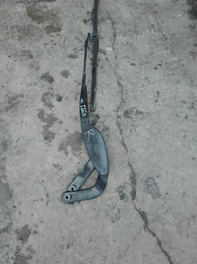 рамо чистачка предно дясно Мерцедес Е280 W211 