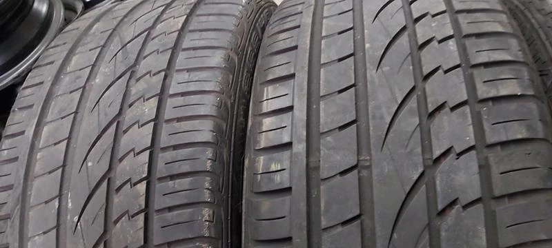 Гуми Летни 235/45R19, снимка 6 - Гуми и джанти - 33171841