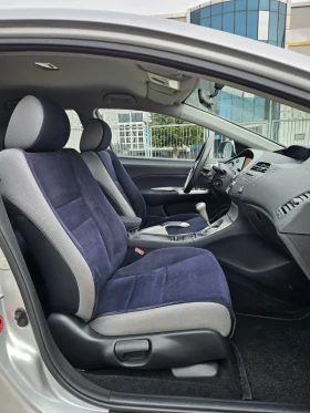 Honda Civic 1.8i-VTEC от представителство на Хонда, TUV 2026г., снимка 14
