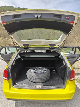 Mercedes-Benz E 200, снимка 12