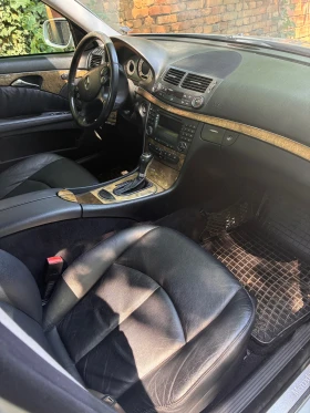 Mercedes-Benz E 220 170, снимка 11