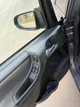 Opel Zafira - 1500 € / 2933.74 лв. - 24370719 5