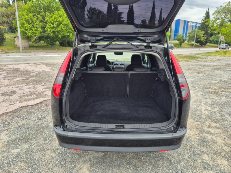 Ford Focus 2.0i, снимка 11 - Автомобили и джипове - 41582721