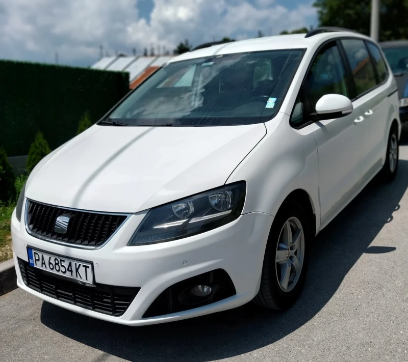 Seat Alhambra, снимка 3 - Автомобили и джипове - 47928575