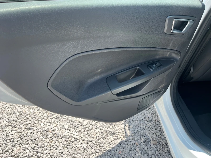 Ford Fiesta 1.4i-97k.c. GPL-BRC, снимка 13 - Автомобили и джипове - 50850449