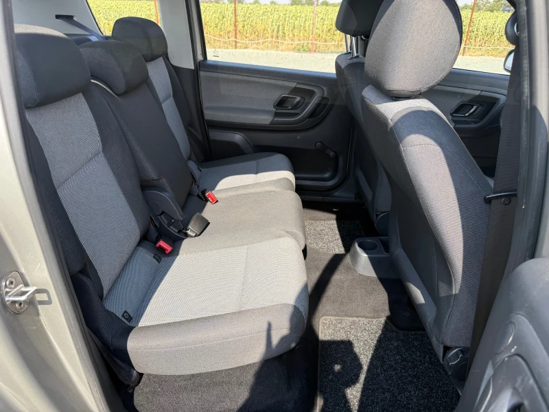 Skoda Roomster 1.4, снимка 13 - Автомобили и джипове - 50965216