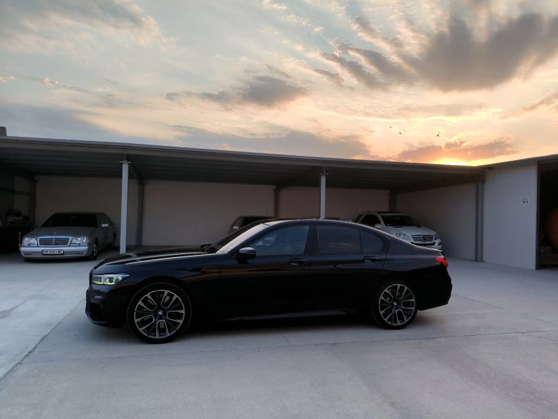 BMW 750, снимка 3 - Автомобили и джипове - 51676360