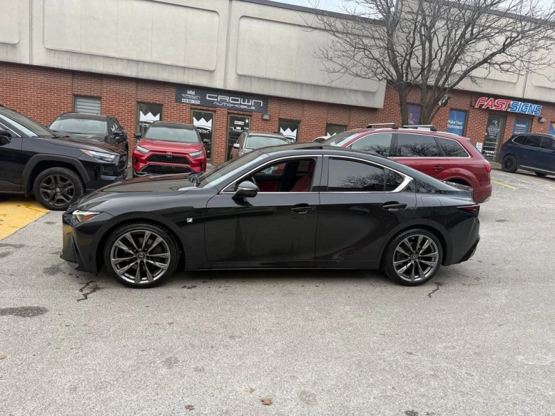 Lexus IS * 300 AWD * CARFAX * БЕЗ ПЪРВОНАЧАЛНА ВНОСКА, снимка 2 - Автомобили и джипове - 52912919