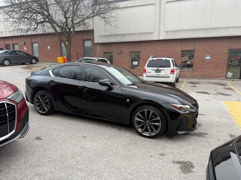 Lexus IS * 300 AWD * CARFAX * БЕЗ ПЪРВОНАЧАЛНА ВНОСКА, снимка 3 - Автомобили и джипове - 52912919