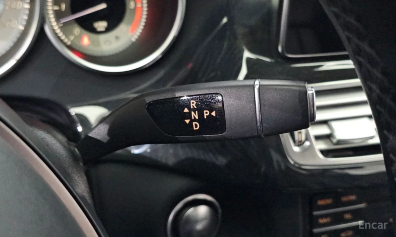 Mercedes-Benz CLS 350, снимка 9 - Автомобили и джипове - 53045494