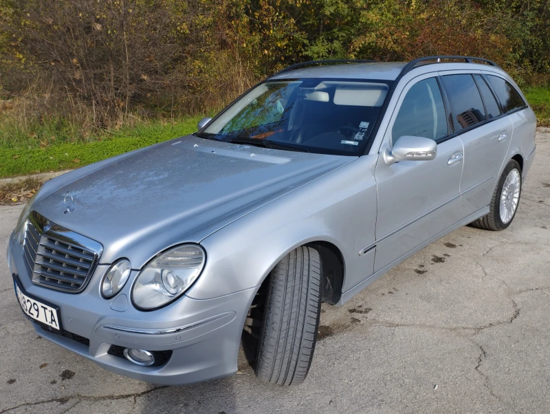 Mercedes-Benz E 280 3.0 v6 facelift, снимка 3 - Автомобили и джипове - 53193632