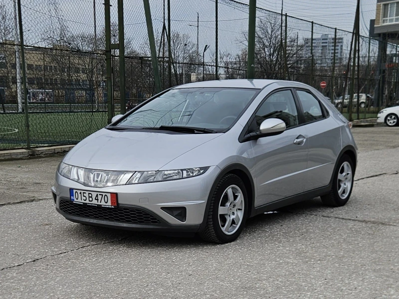 Honda Civic 1.8i-VTEC от представителство на Хонда, TUV 2026г.