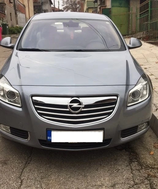 Opel Insignia 2.0Turbo, снимка 1 - Автомобили и джипове - 47018826