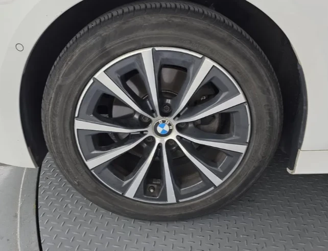 BMW 320  - изображение 5