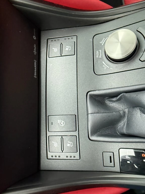 Lexus IS * 300 AWD * CARFAX * БЕЗ ПЪРВОНАЧАЛНА ВНОСКА, снимка 7 - Автомобили и джипове - 52912919