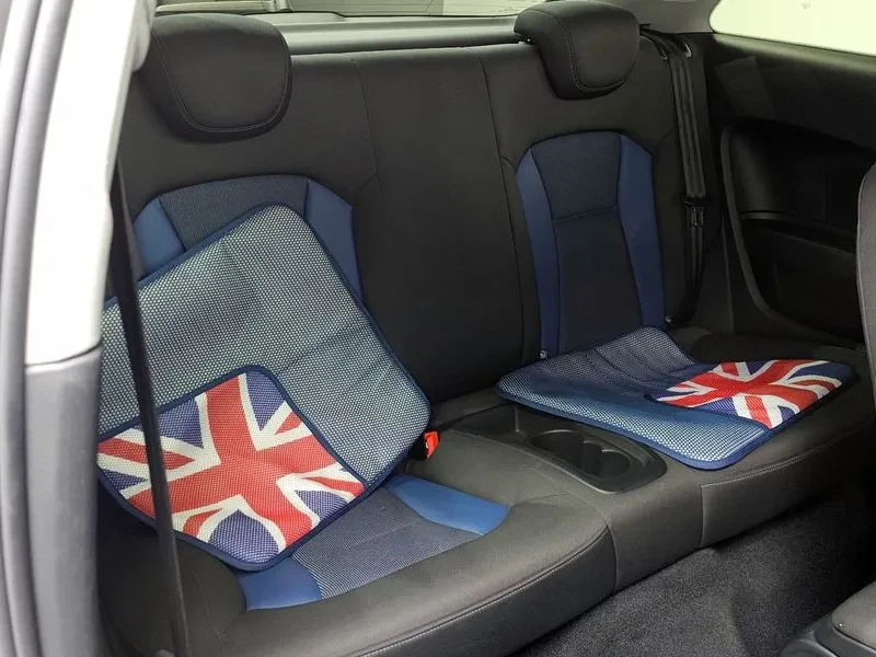 Audi A1 1.6 TDI, снимка 12 - Автомобили и джипове - 54124940