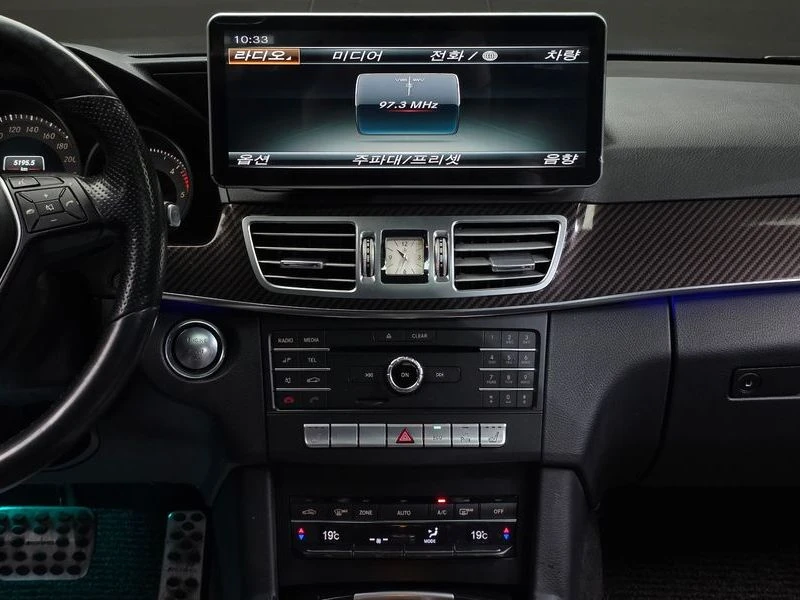 Mercedes-Benz E 220 E220 Bluetec Avantgarde Sport| 170к.с.| ВКЛ.ТЕХНОТ, снимка 13 - Автомобили и джипове - 55217584