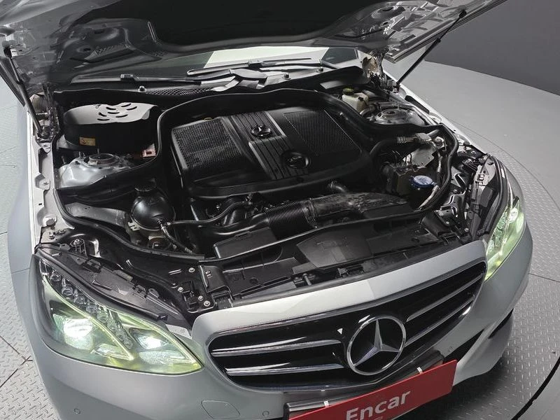 Mercedes-Benz E 220 E220 Bluetec Avantgarde Sport| 170к.с.| ВКЛ.ТЕХНОТ, снимка 6 - Автомобили и джипове - 55217584