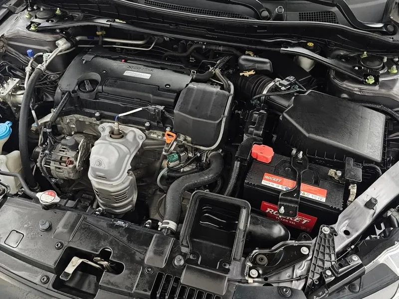 Honda Accord 2.4 9Th Generation, снимка 6 - Автомобили и джипове - 56589369