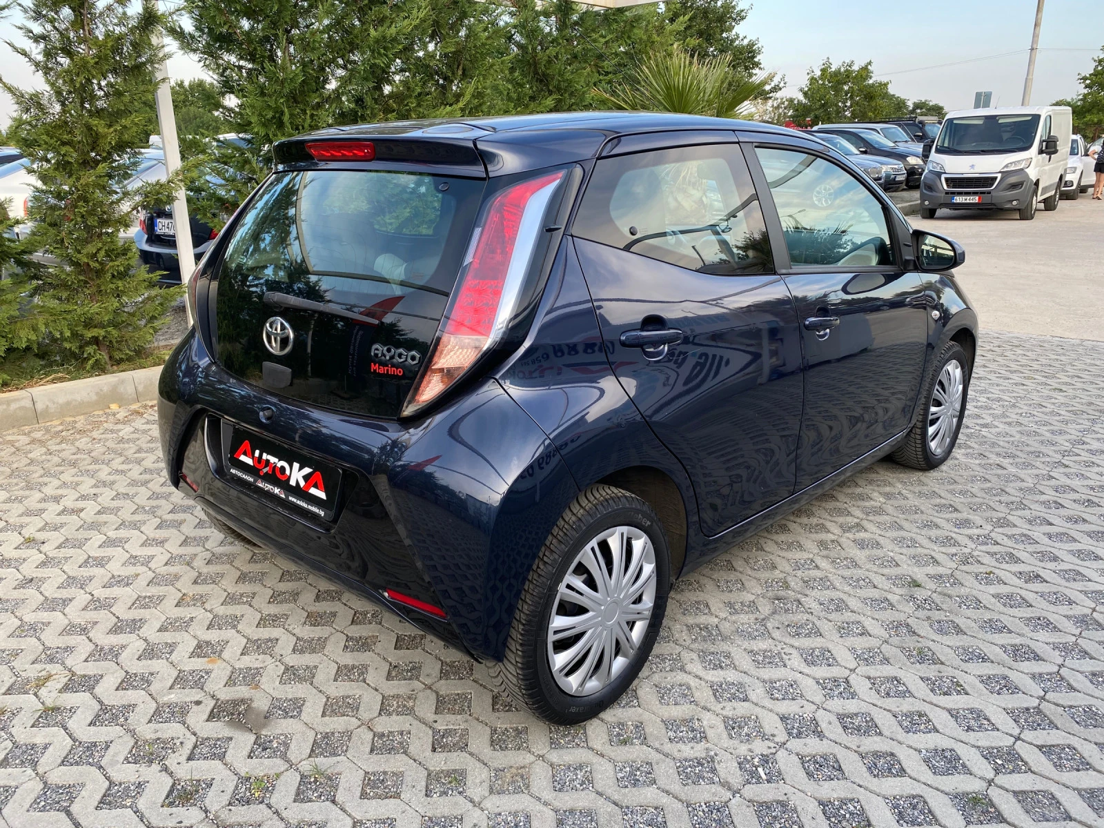 Toyota Aygo 1.0i-69кс= АВТОМАТ= КАМЕРА= КЛИМАТРОНИК= LED - изображение 3