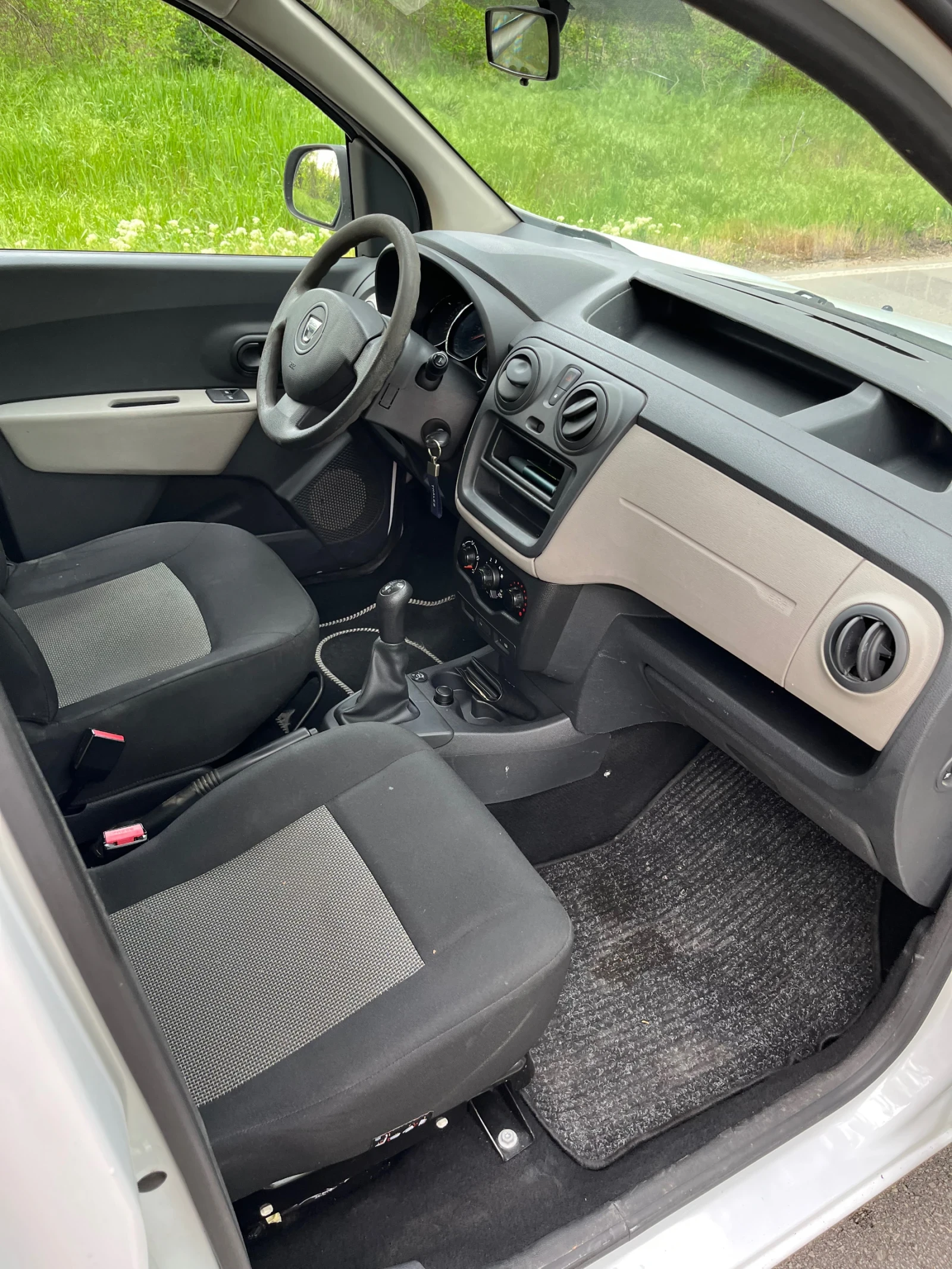 Dacia Dokker 1.6 Газ - изображение 10