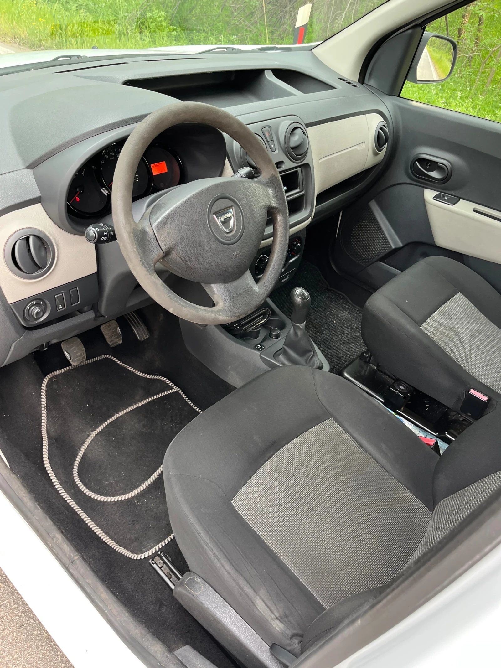 Dacia Dokker 1.6 Газ - изображение 9