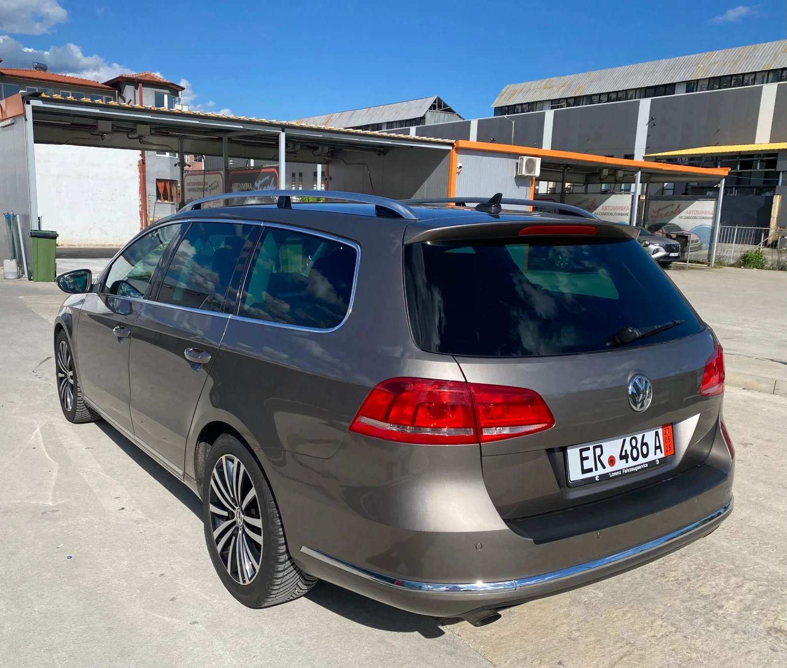 VW Passat VW Passat B7 2.0 TDI 170 к.с. 4x4 DSG Highline | F - изображение 4