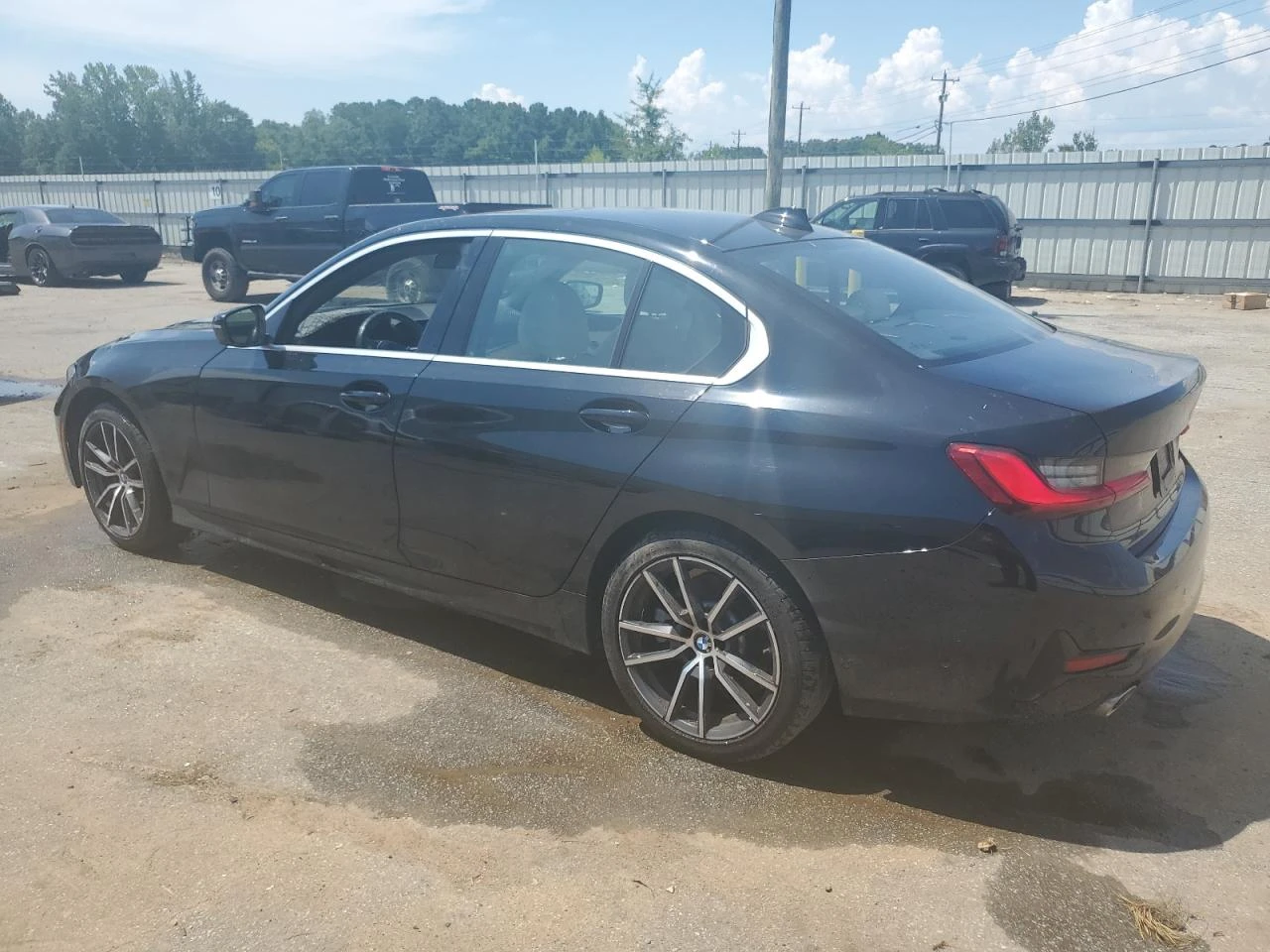 BMW 330  - изображение 2