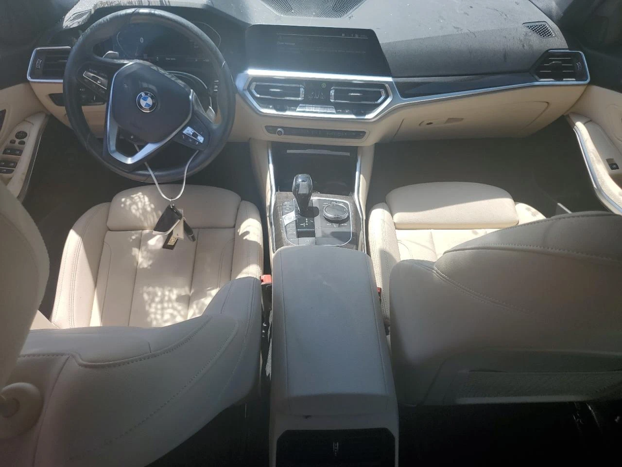 BMW 330  - изображение 8
