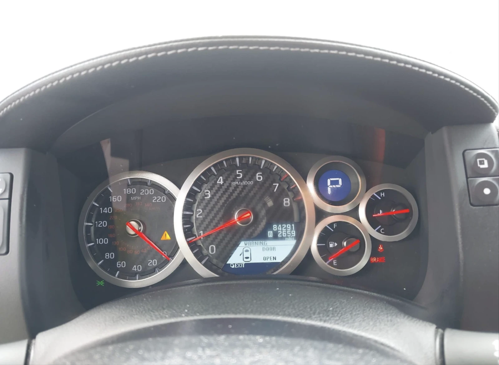 Nissan Gt-r PREMIUM - изображение 6