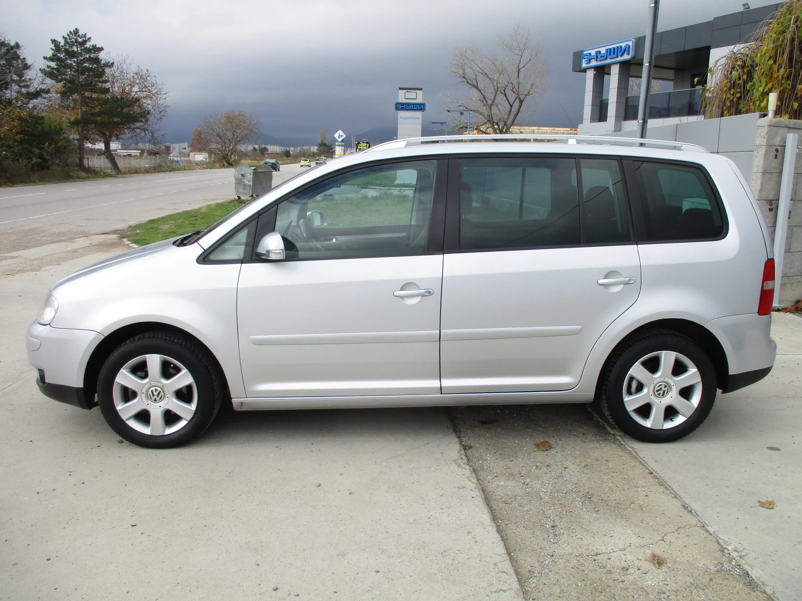 VW Touran 2.0TDI/136./6-/7-/  | Mobile.bg   7