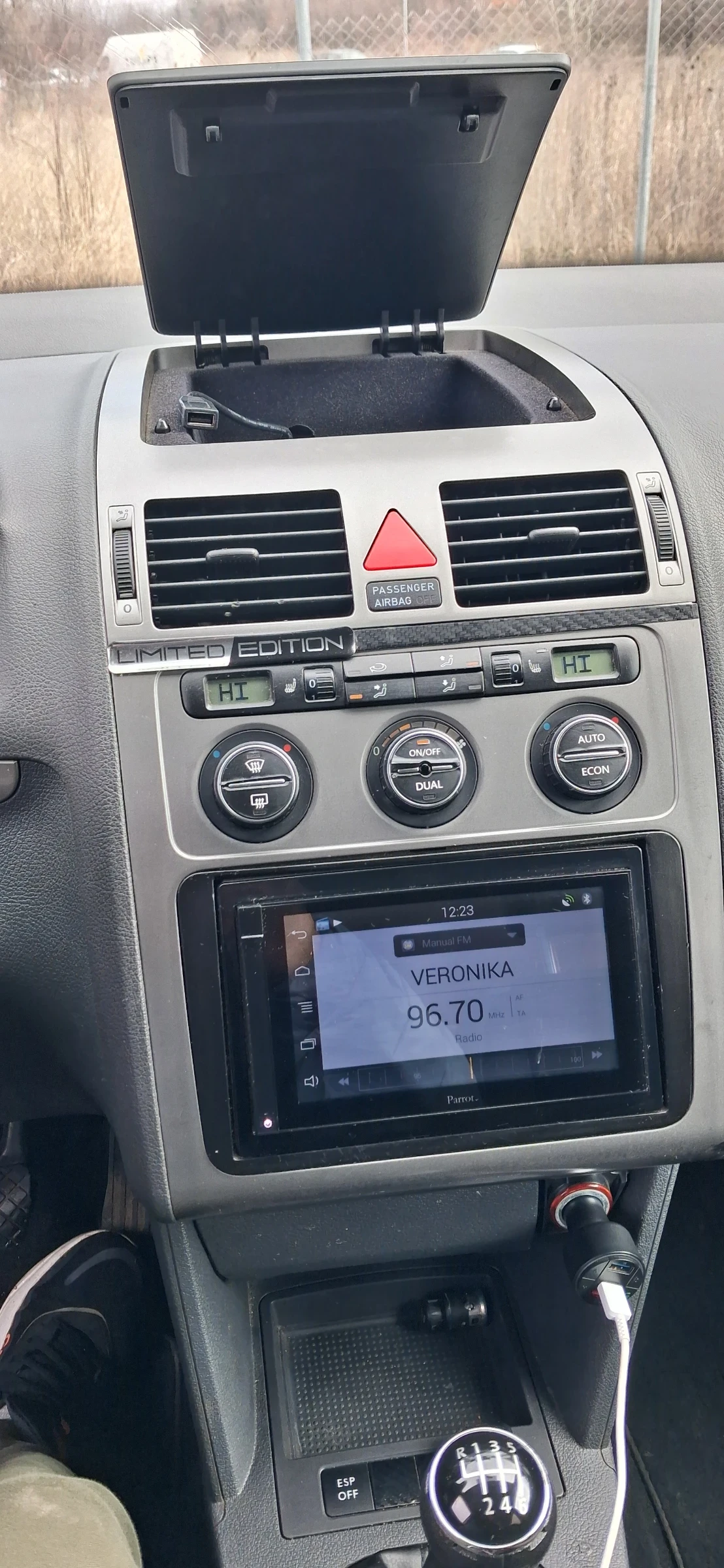 VW Touran 2000 TDI - изображение 7