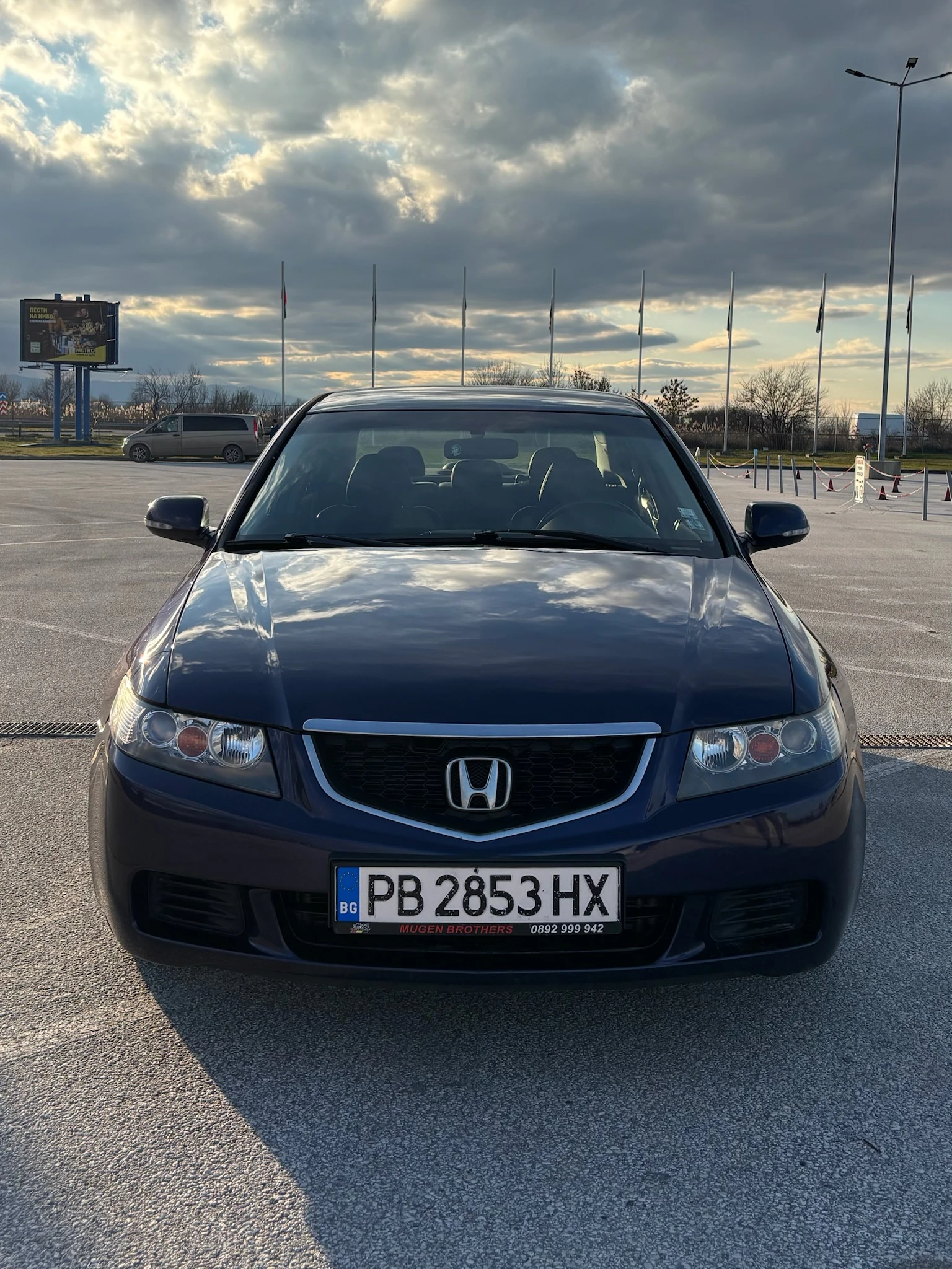 Honda Accord, снимка 16 - Автомобили и джипове - 53815793
