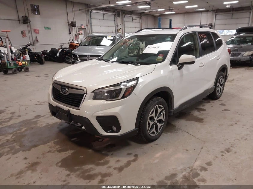 Subaru Forester 2.5l Premium, снимка 2 - Автомобили и джипове - 53728423