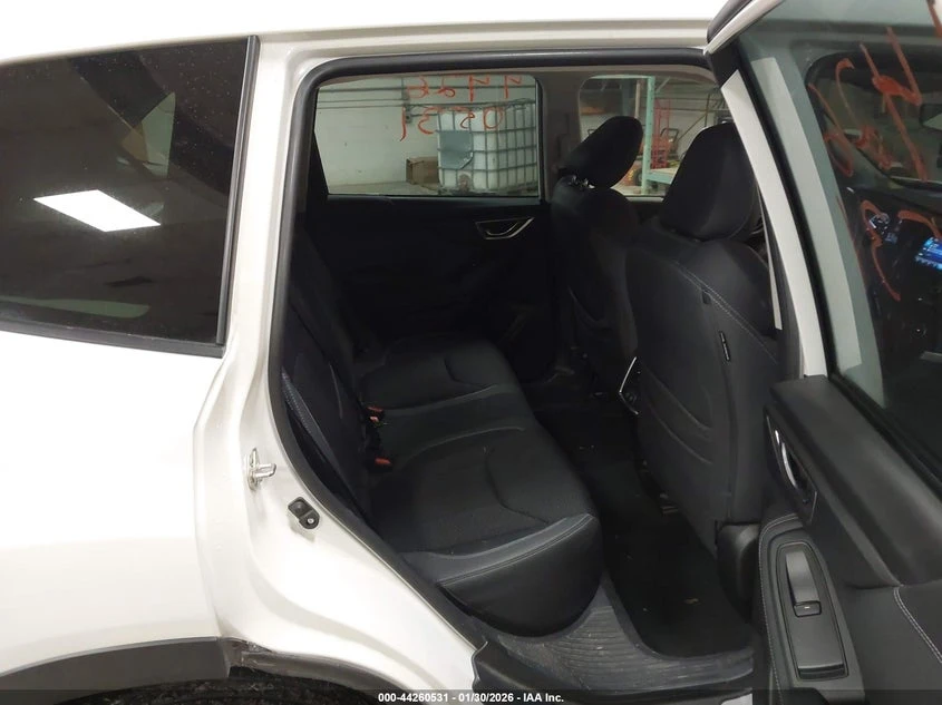 Subaru Forester 2.5l Premium, снимка 8 - Автомобили и джипове - 53728423