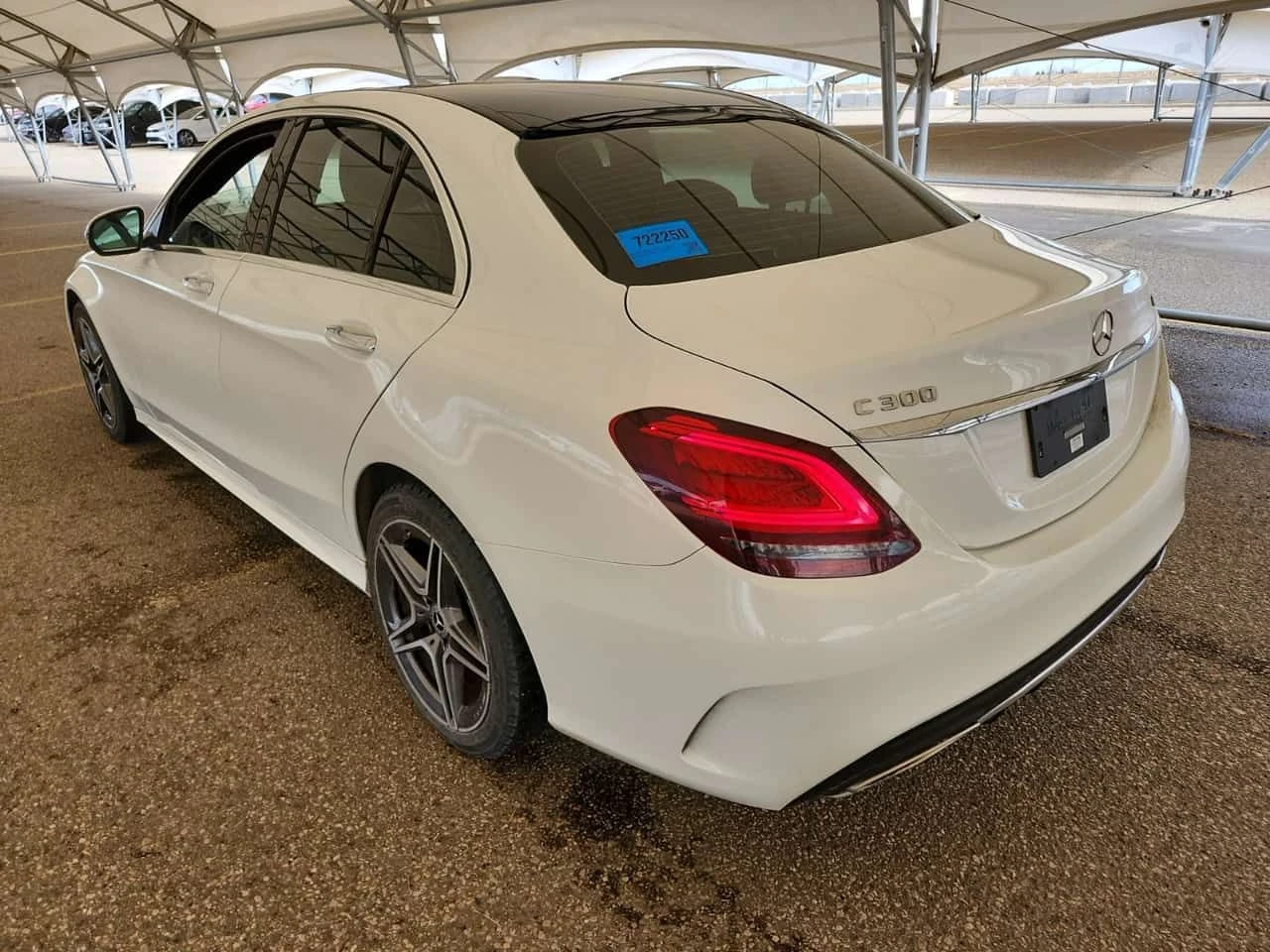 Mercedes-Benz C 300 PANORAMA| ПОДГРЕВИ| 2 КЛЮЧА| , снимка 4 - Автомобили и джипове - 53946866